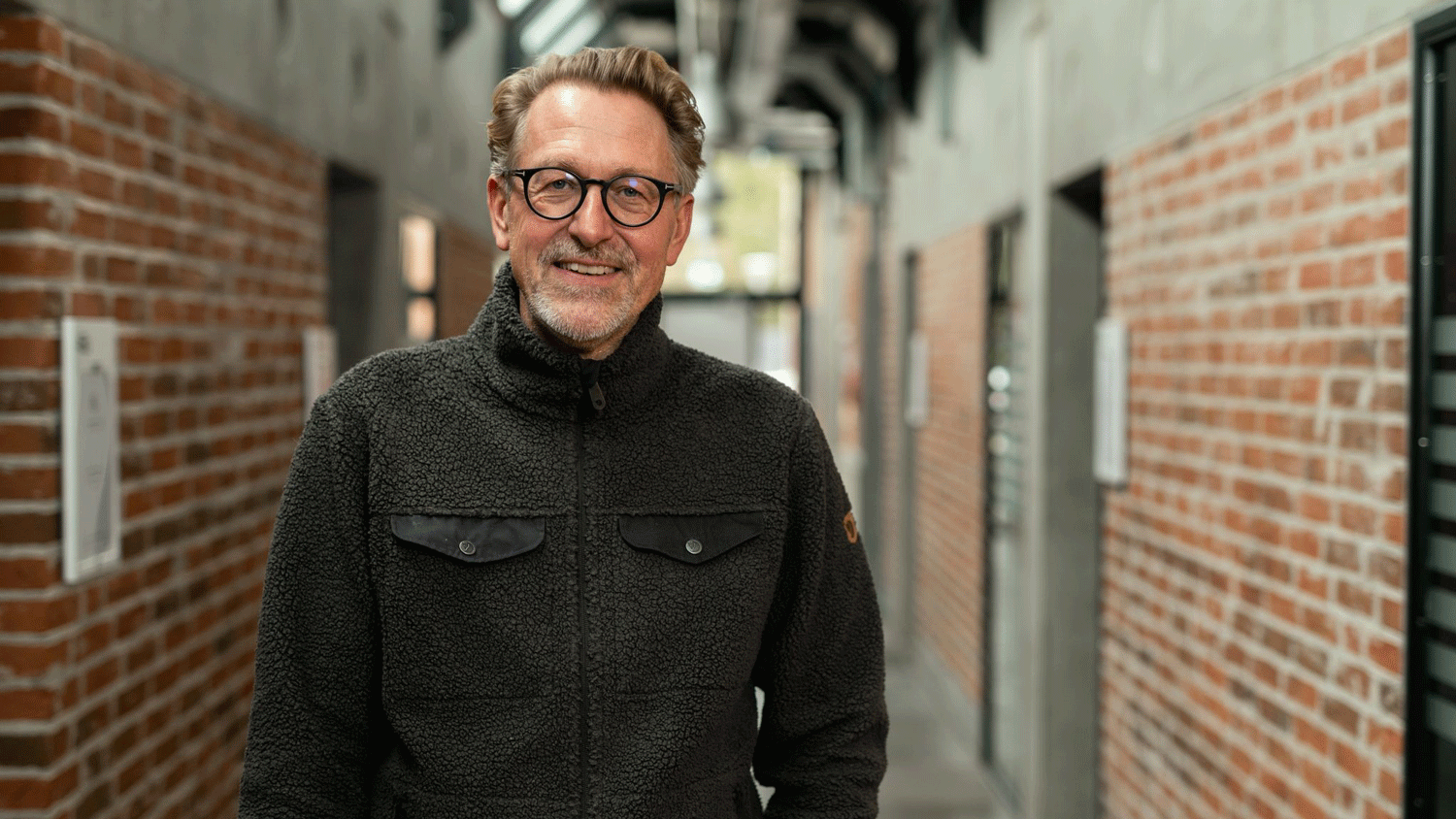 Per Nikolaj Bukh, professor i økonomistyring ved AAU Business School, indtager en fjerdeplads på Akademikerbladets liste over danske mediers 50 mest citerede forskere i 2024. Foto: Lars Horn.